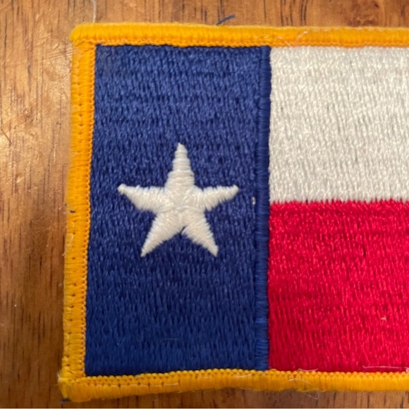 VTG Retro Texas Flag Sew On Patch Applique 3.25”x2.25” Red White Blue Yellow 1:1 - Picture 2 of 7
